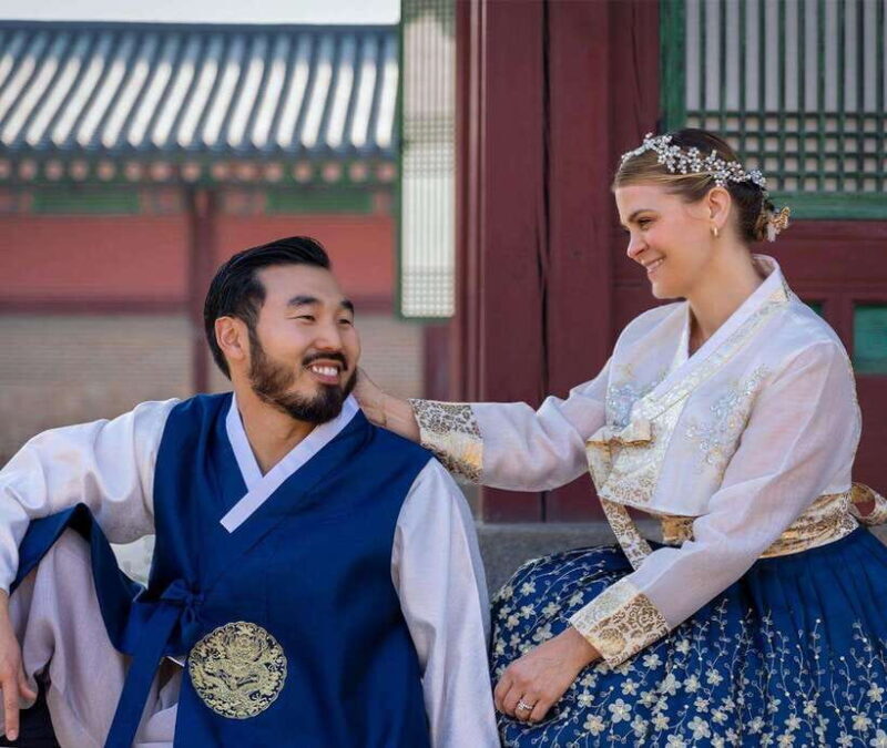 Seoul: Hanbok Rental with Gyeongbokgung Palace Entry - What to Expect from the Experience