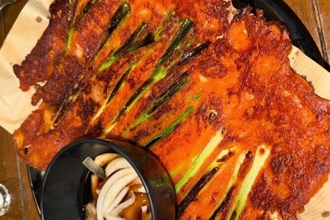 Seoul, Hongdae Food & Drinking games in traditional theme bar! - The Sum Up