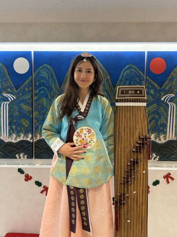Seoul: Korean Traditional Culture - Gayageum Class with Hanbok - Is this the right Seoul activity for you?