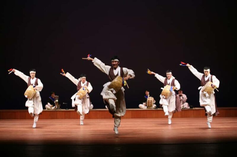 Seoul: Korean Traditional Music Museum & Live Concert Tour - Authentic Insights from Reviewers