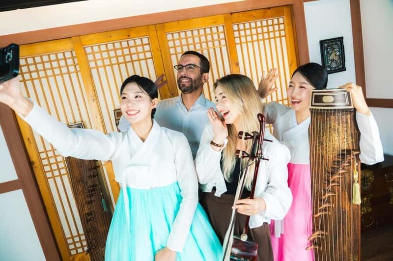 Seoul: Korean Traditional Music Performance "Jinyeon" - Authenticity and Cultural Depth