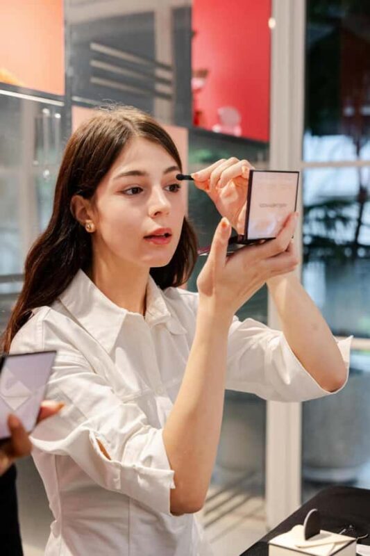 Seoul: Learn K-Makeup from Renowned Artist, Jung Saem Mool - FAQ