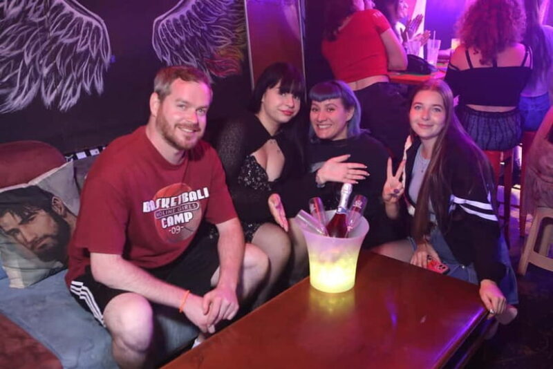 Seoul: LGBTQ+ Pub Crawl and Drag Show with Local Drag Queen - Authentic and Memorable Moments