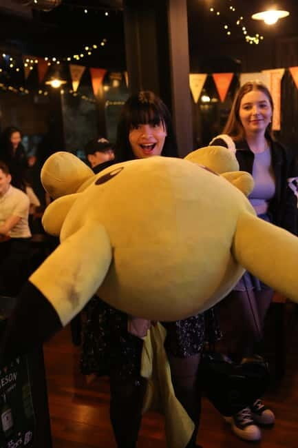 Seoul: LGBTQ+ Pub Crawl and Drag Show with Local Drag Queen - Good To Know