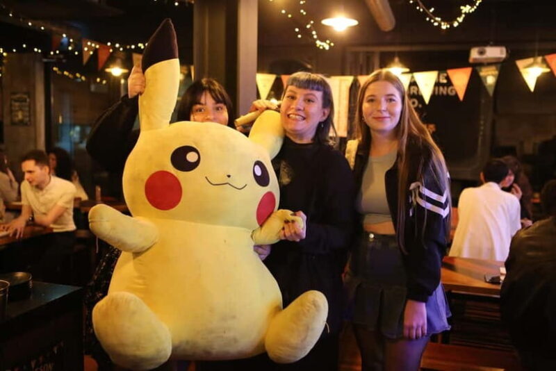 Seoul: LGBTQ+ Pub Crawl and Drag Show with Local Drag Queen - In-Depth Look at the Experience