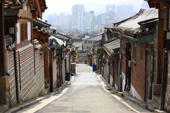 [Seoul Live Virtual Tour With Oraegage]Stories Beyond the Hanok Doors in Jongno - Cancellation Policy