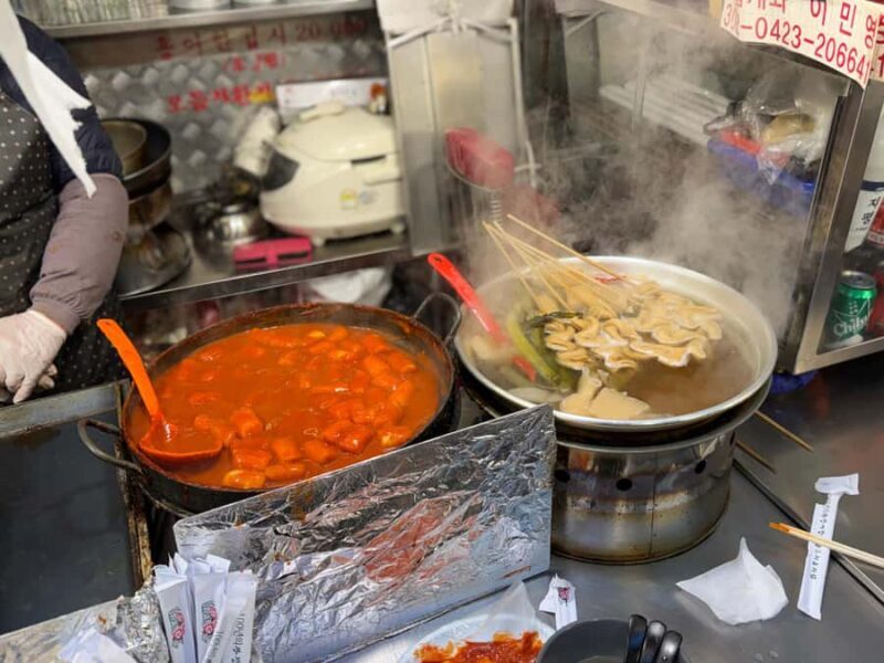 Seoul: Local Vibes, Food & Market Tour with 12+ Tastings - Discover the Flavors of Seoul: Local Vibes, Food & Market Tour with 12+ Tastings