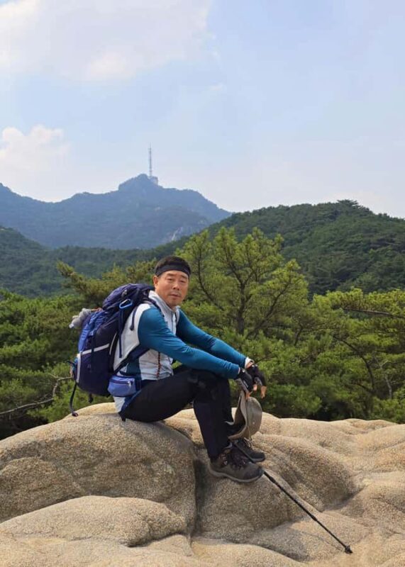 Seoul: Mt. Gwanaksan Full-Day Trek - Reaching the Summit and Beyond