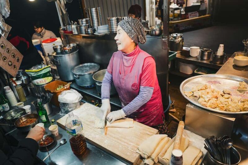 Seoul: Night Tour - Changgyeonggung Palace & 11 Tastings - FAQ