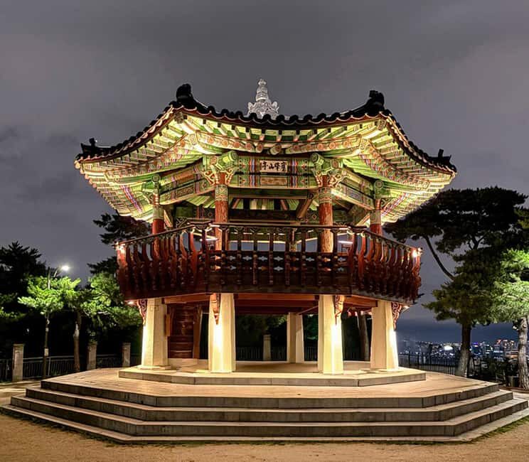 Seoul Night Tour: Naksan Park & Hidden Jems - An In-Depth Look at the Seoul Night Tour