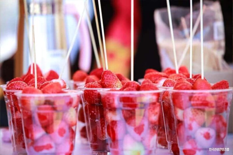 Seoul: Nonsan Strawberry & Cherry Blossom Season Experience - The Journey Begins: Easy Pickup and Comfortable Travel