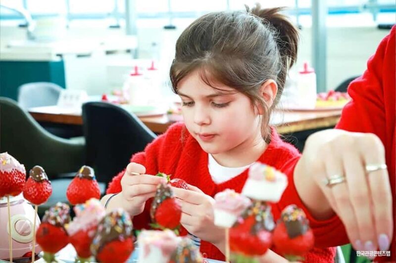 Seoul: Nonsan Strawberry & Cherry Blossom Season Experience - Practical Details and Value