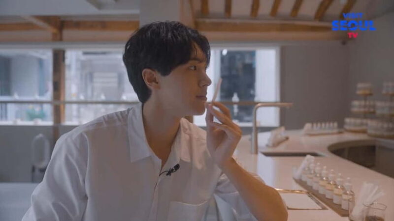 Seoul: Perfume-Making Workshop in a Hanok - The Guides and Staff