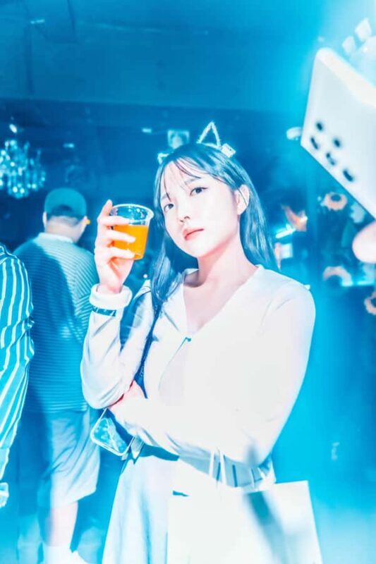 Seoul: Premium Pub Crawl with VIP Bottle Service - The Itinerary: What to Expect from Start to Finish