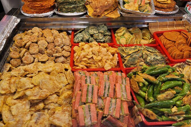 Seoul Private Night Tour: Royal Palace & 5 Street Food Tastings - Good To Know