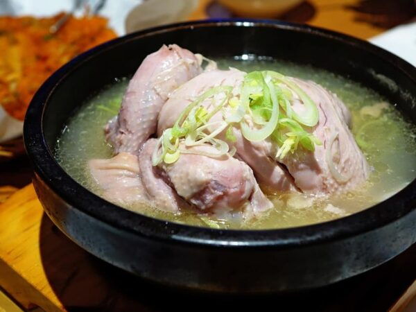 Seoul: Private Tour in French With a Korean Guide - Special Requests