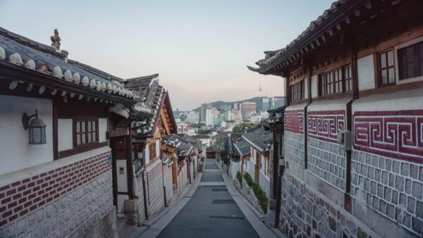 Seoul: Private Tour in French With a Korean Guide - Sample Itineraries