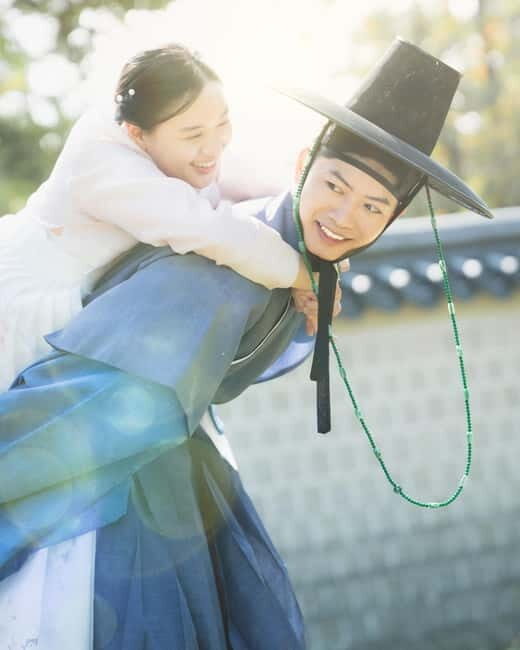 Seoul: Professional Hanbok Photography at Gyeongbok Palace - Good To Know