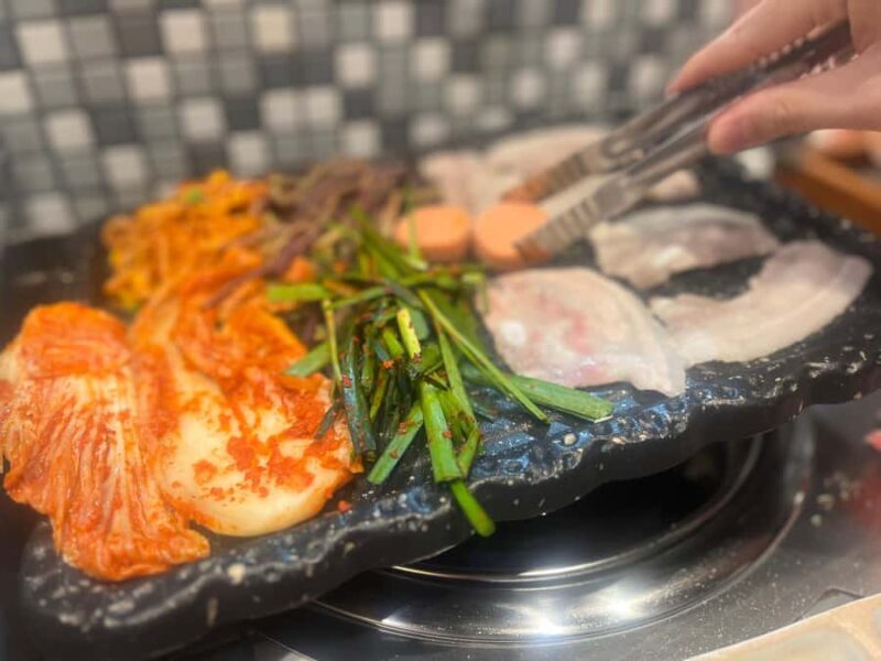 Seoul: Street Food, Shopping, and Night Views Tour - A Deep Dive into the Experience