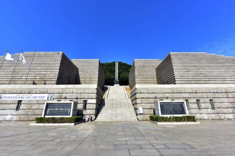 Seoul to Incheon: Urban & Cultural Highlights Private Tour - Transportation, Timing, and Group Size