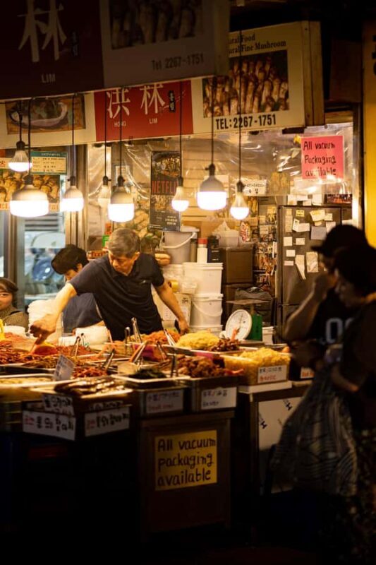 Seoul: Traditional Dongmyo Flea Market & Gwangjang Food Tour - Good To Know
