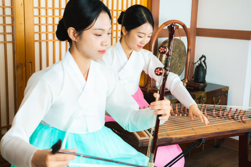 Seoul: Traditional Korean Music Performance "Jinyeon" - The three parts of the performance