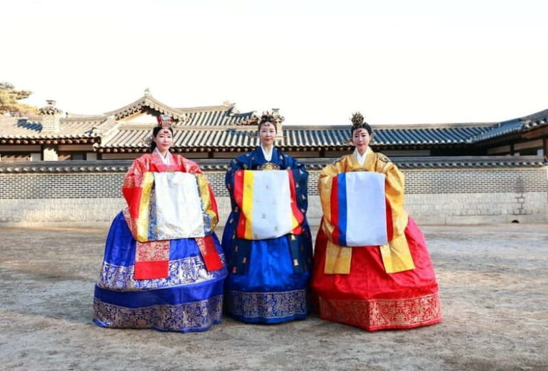 Seoul: Yeinbang Photoshoot Experience with Photographer - Good To Know