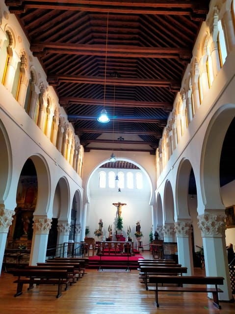 Sepharad: a Trip to Jewish Quarters in Toledo and Segovia - Visiting Preserved Synagogues