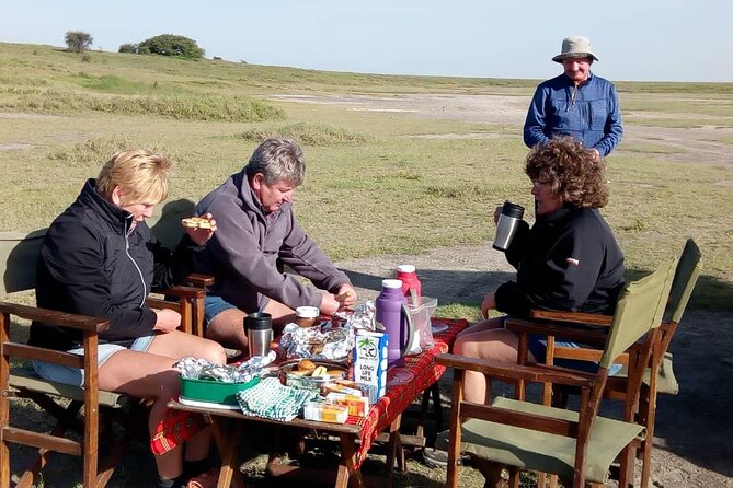 Serengeti Great Wildebeest Migration Luxury Safari: - Tour Itinerary