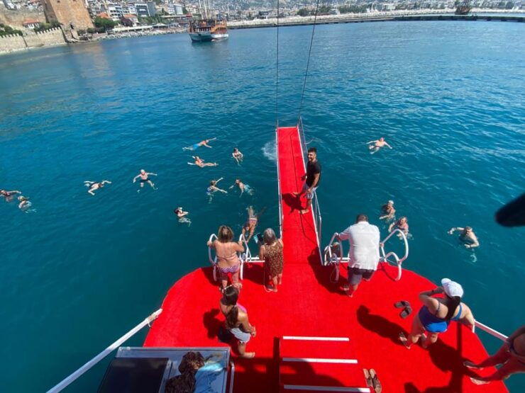 Serenity on the Seas: Alanya Relax Boat Tour - Key Points