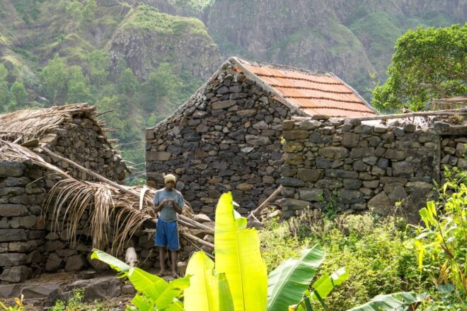 Serra Malagueta Natural Park: Hike to Gongon Valley & Lunch - Experience Description