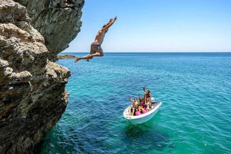 Sesimbra: Private Boat Rental - Customization and Highlights