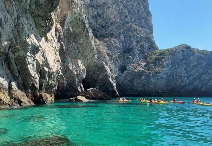 Sesimbra: Private Boat Tour-Wild Beaches, Secret Bays, Caves - Experience Highlights on the Tour