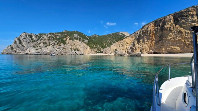 Sesimbra: Rote of Wonders/ Private Boat Tour Along the Cost - Itinerary Details