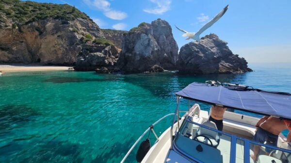 Sesimbra: Rote of Wonders/ Private Boat Tour Along the Cost - Cancellation Policy