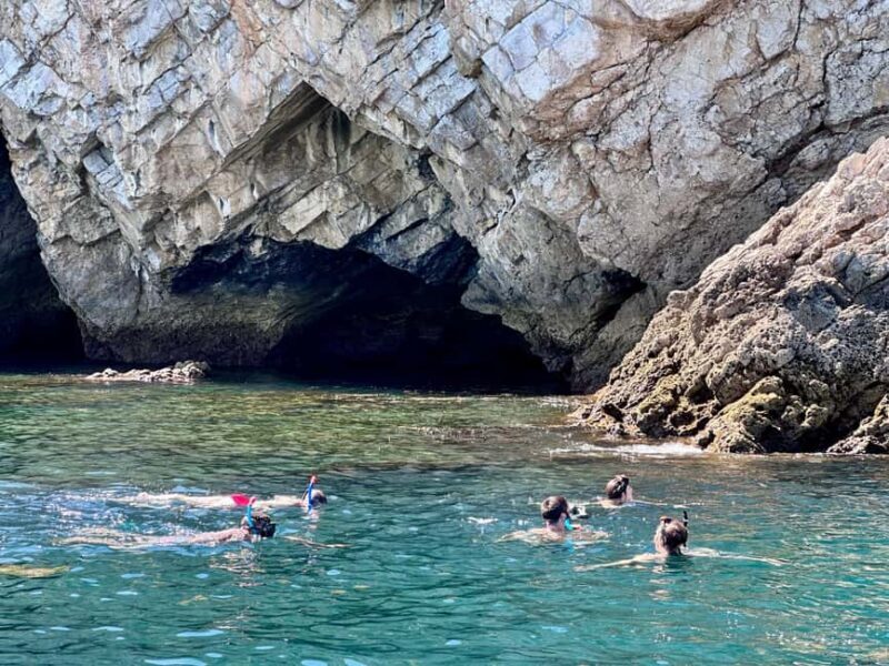 Sesimbra: Snorkeling Tour through Wild Beaches and Caves - Discovering Sea Caves and Underwater Formations