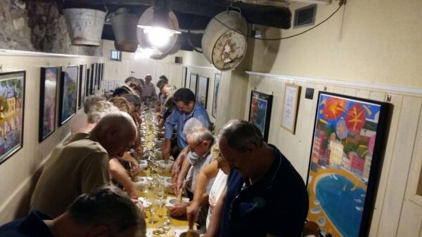 SESTRI LEVANTE: Pesto & Cooking Classes, Wine Tasting - Fish Experience