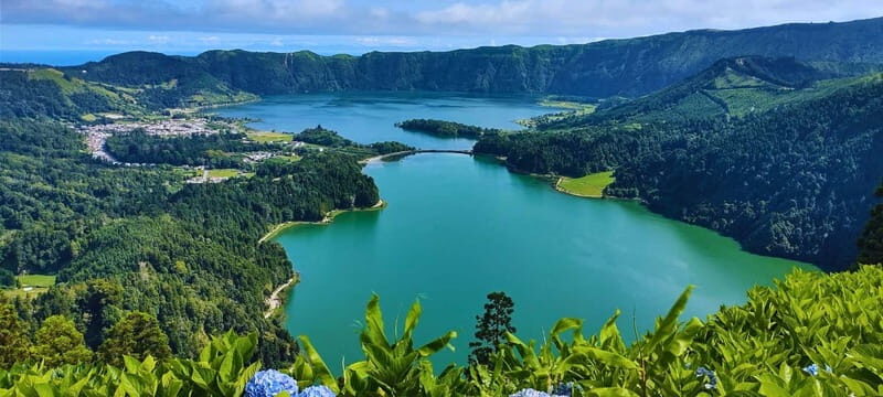 Sete Cidades: West Coast Tour (w/Lunch) - A Closer Look at the Adventure