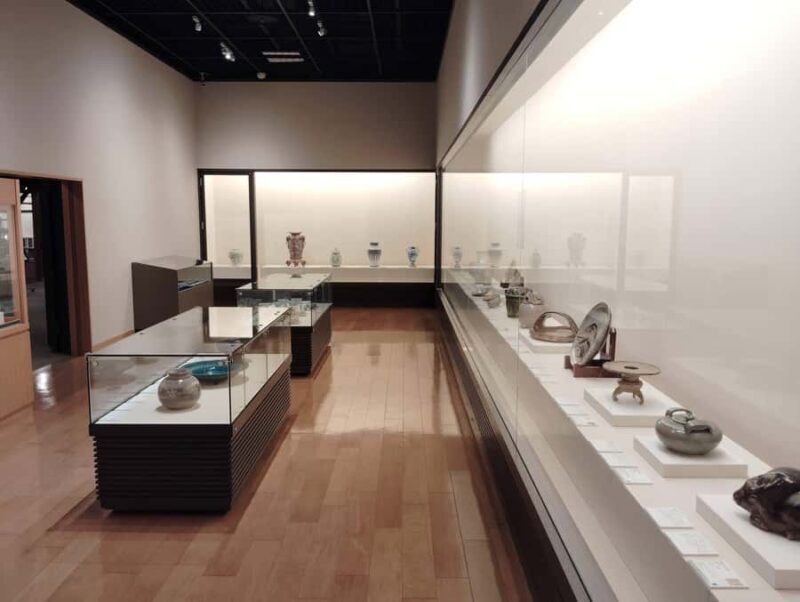 Seto: Discover Japans Ceramic Capital & Story of Setomono - Wrapping It Up
