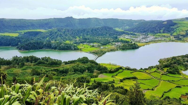 Seven Citys Tour: Sete Cidades Crater Lake Shore Excursion - Who Should Book This Tour?