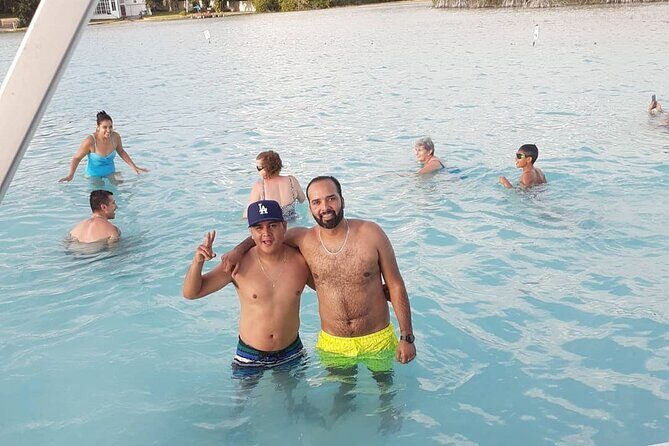 Seven Colours Bacalar Lagoon with Pontoon Ride only from Tulum - FAQ