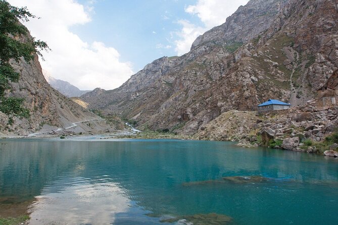 Seven Lakes, Private Two-Day Trekking - Restrictions and Group Size