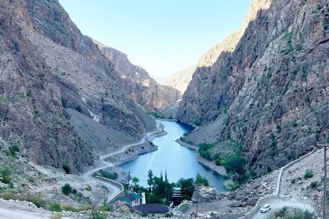 Seven Lakes Tour with Hotel Pickup and Local Lunch in Samarkand - Practical Aspects: Transport, Food, and Group Size
