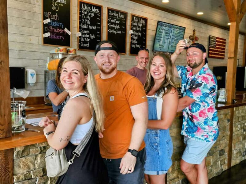 Sevierville: Hillbilly Booze Cruise Tasting Tour - What to Expect on the Hillbilly Booze Cruise