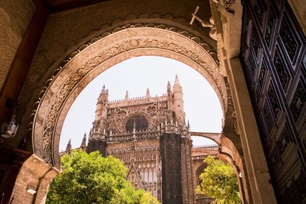 Sevilla: Cathedral & Giralda Guided Tour With Tickets - Highlights