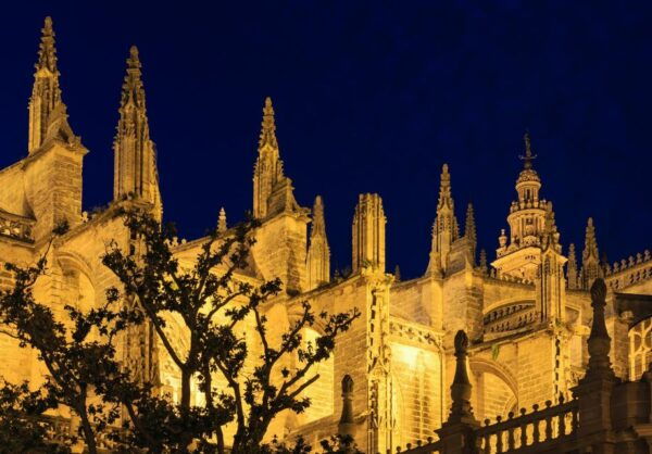Sevilla: Cathedral & Giralda Guided Tour With Tickets - Frequently Asked Questions