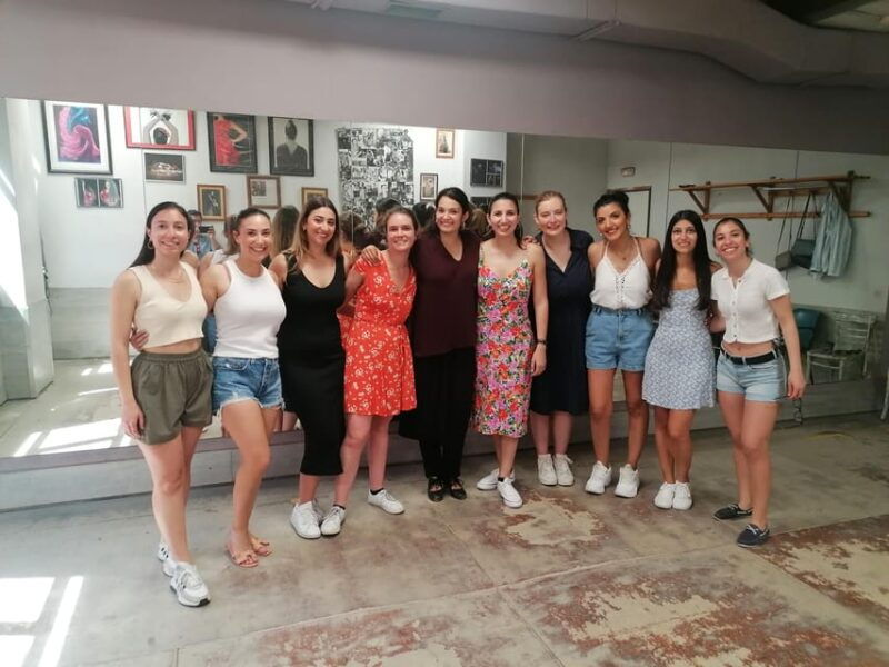 Sevilla: Latin Dance and Salsa Class Experience - Highlights of the Latin Dance and Salsa Class Experience