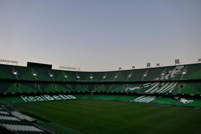 Sevilla: Real Betis Tour at the Benito Villamarín Stadium - Booking Information