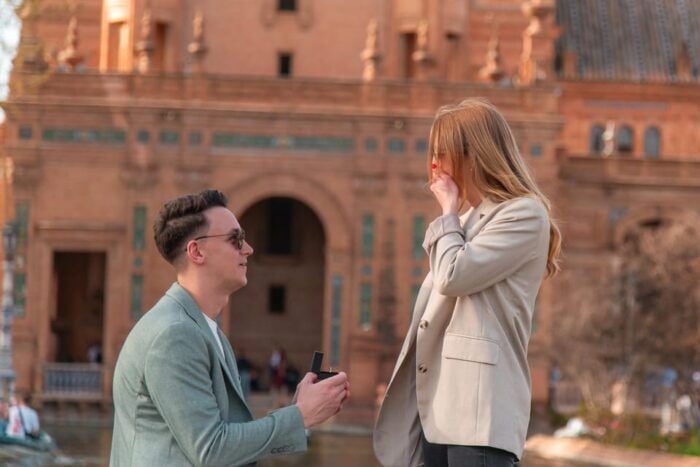 Sevilla: Surprise Proposal Photoshoot With a Photographer - Maintaining Natural Moments