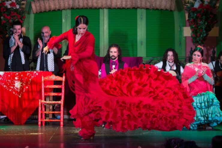 Seville: 3-Hour Flamenco Show and Bus Tour at Night - Activity Details